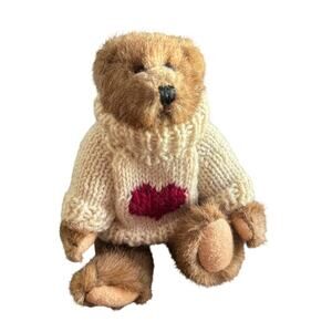 Vintage Boyds Bear 8 inch Heart Sweater Fully Articulated Bear 1990 1993